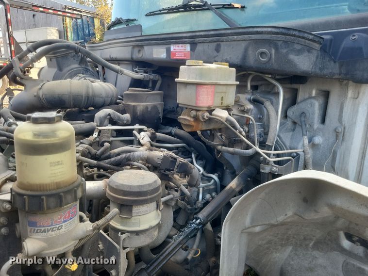 image for item DQ3739 2020 Hino Conventional  flatbed truck