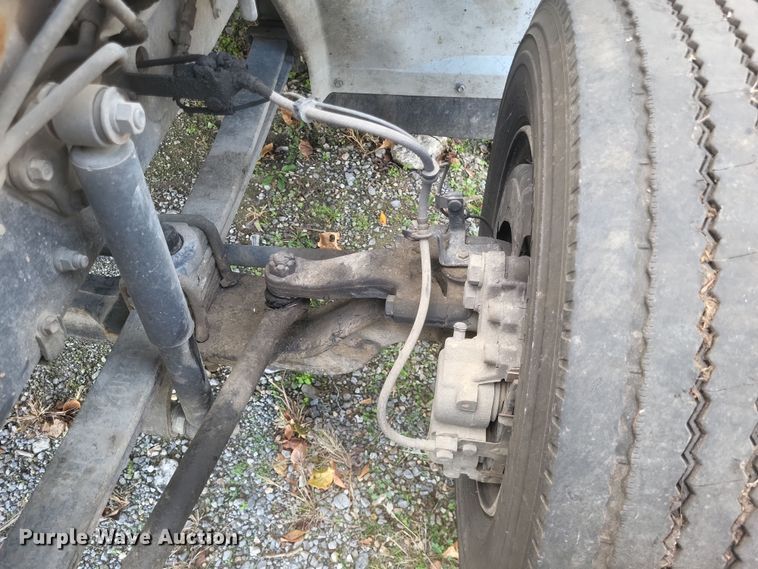 image for item DQ3739 2020 Hino Conventional  flatbed truck