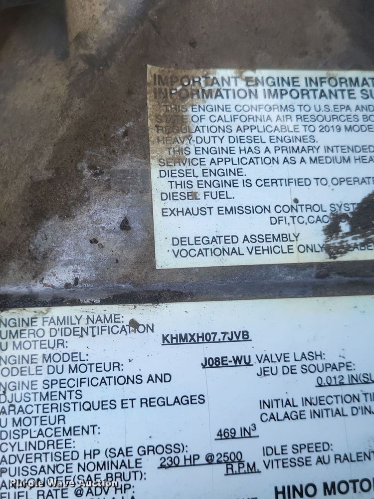 image for item DQ3739 2020 Hino Conventional  flatbed truck