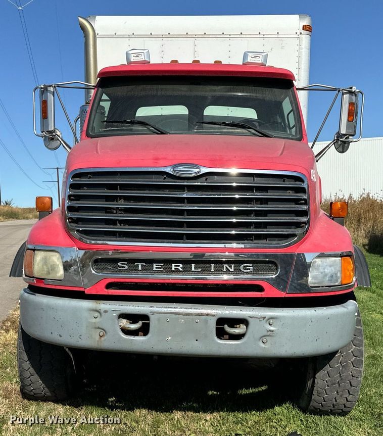 image for item DT2050 2005 Sterling  box truck