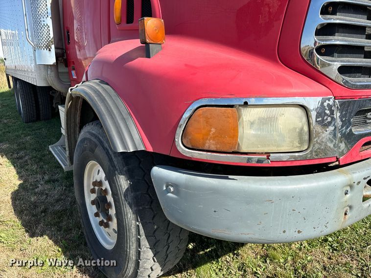 image for item DT2050 2005 Sterling  box truck