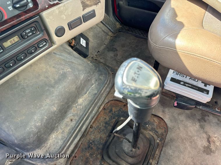 image for item DT2050 2005 Sterling  box truck