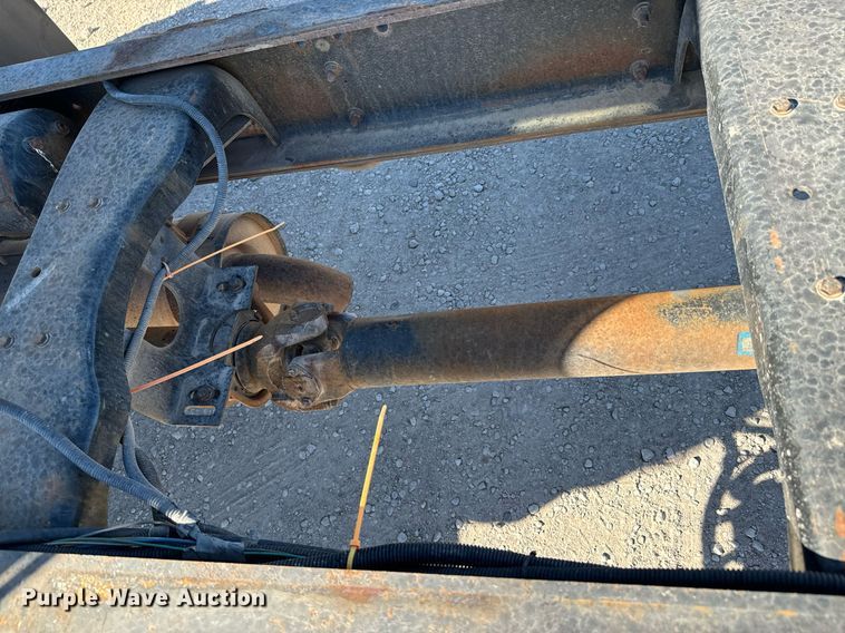 image for item DU9465 1998 Ford FT900 truck cab and chassis