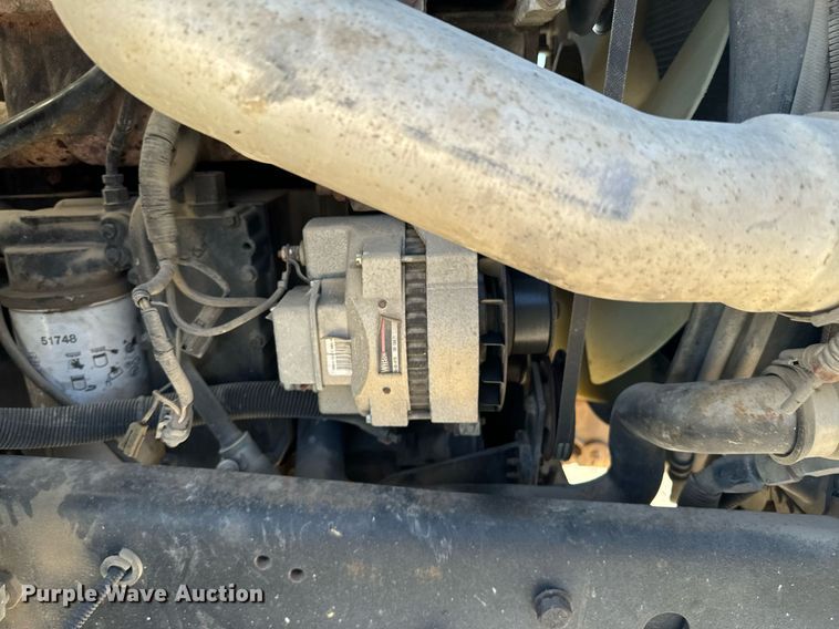 image for item DU9465 1998 Ford FT900 truck cab and chassis