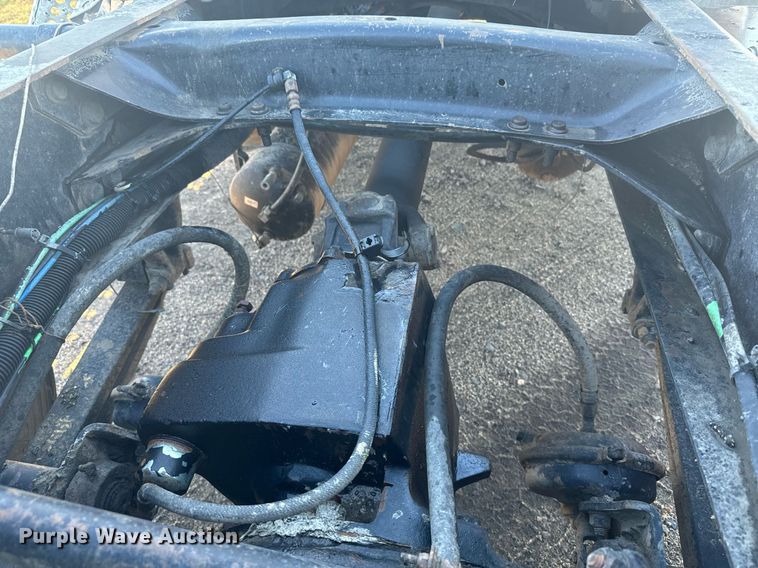 image for item DV2843 1999 Freightliner FL112 semi truck