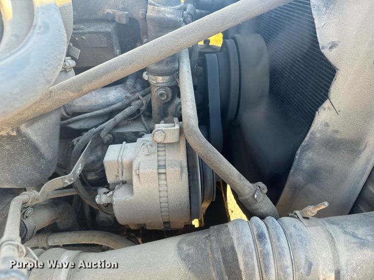 image for item DV2843 1999 Freightliner FL112 semi truck