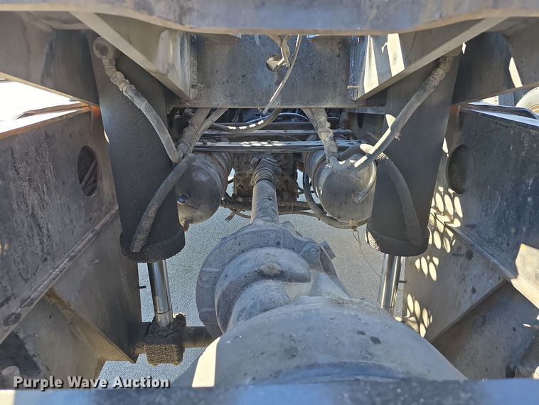 image for item DW3857 2013 Cargotek Solutions LLC 4x2 yard truck