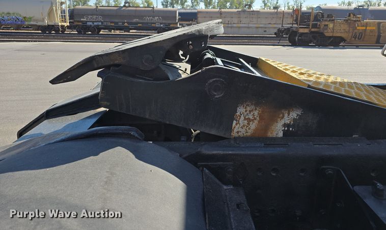 image for item DW3857 2013 Cargotek Solutions LLC 4x2 yard truck