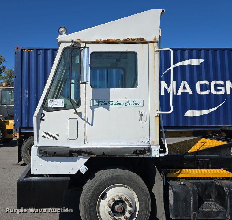 image for item DW3857 2013 Cargotek Solutions LLC 4x2 yard truck