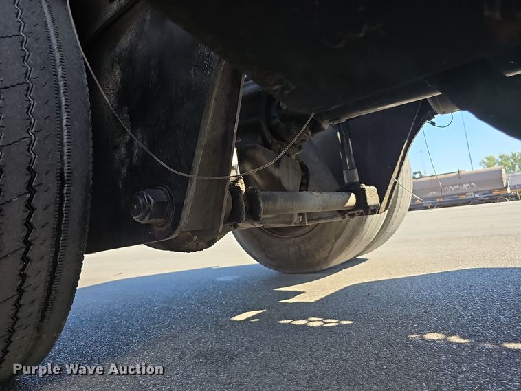 image for item DW3857 2013 Cargotek Solutions LLC 4x2 yard truck