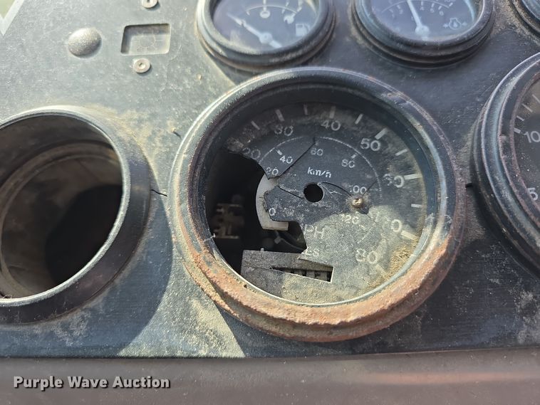 image for item DW3857 2013 Cargotek Solutions LLC 4x2 yard truck