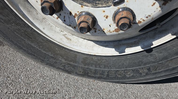 image for item DW3857 2013 Cargotek Solutions LLC 4x2 yard truck