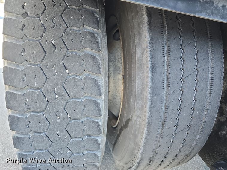 image for item DW3857 2013 Cargotek Solutions LLC 4x2 yard truck