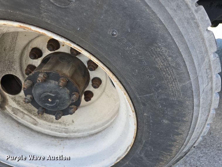 image for item DW3857 2013 Cargotek Solutions LLC 4x2 yard truck