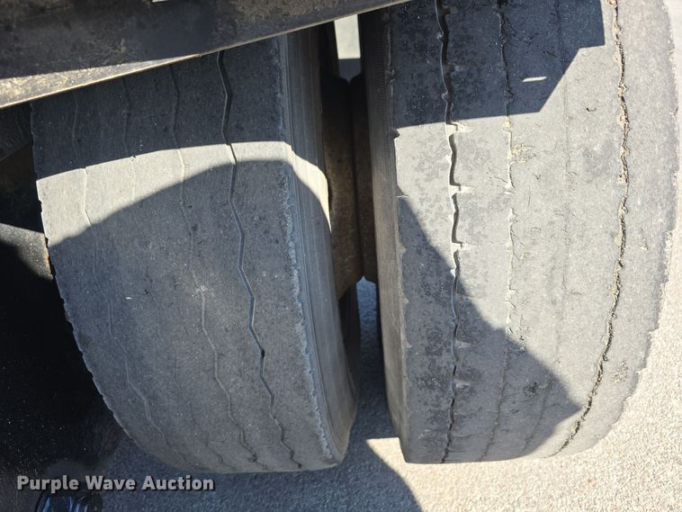 image for item DW3857 2013 Cargotek Solutions LLC 4x2 yard truck