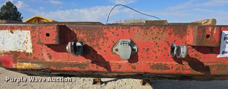 image for item DW3861 1989 Fontaine Trailer Company FTW-4-8048WSA flatbed trailer