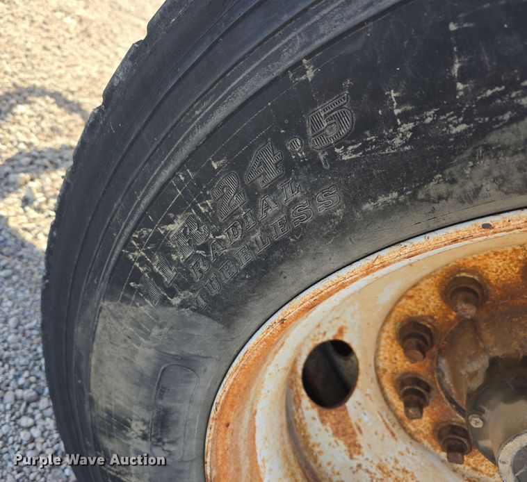 image for item DW3861 1989 Fontaine Trailer Company FTW-4-8048WSA flatbed trailer