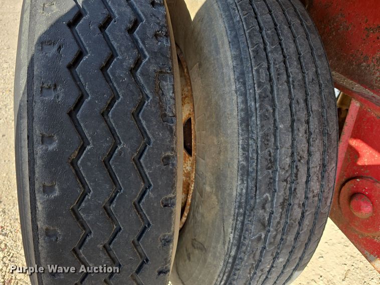 image for item DW3861 1989 Fontaine Trailer Company FTW-4-8048WSA flatbed trailer