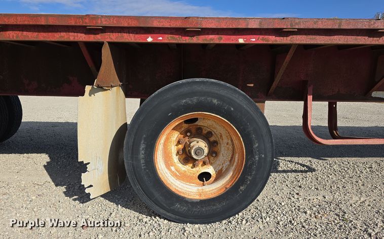 image for item DW3861 1989 Fontaine Trailer Company FTW-4-8048WSA flatbed trailer