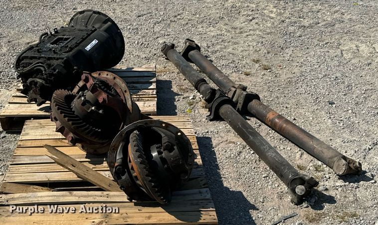 image for item DX1434 Eaton Fuller Roadranger transmission parts