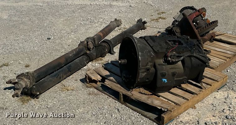 image for item DX1434 Eaton Fuller Roadranger transmission parts