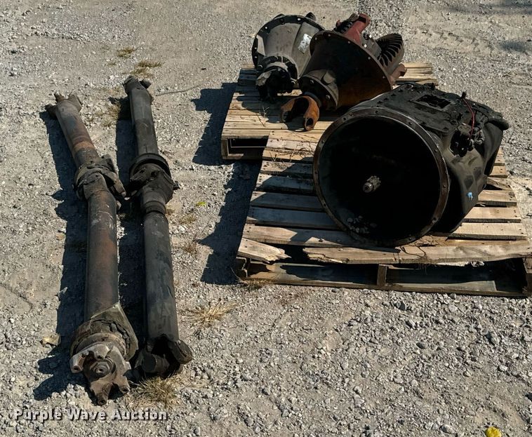 image for item DX1434 Eaton Fuller Roadranger transmission parts