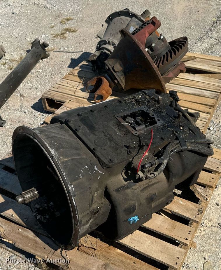 image for item DX1434 Eaton Fuller Roadranger transmission parts