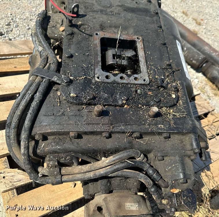 image for item DX1434 Eaton Fuller Roadranger transmission parts