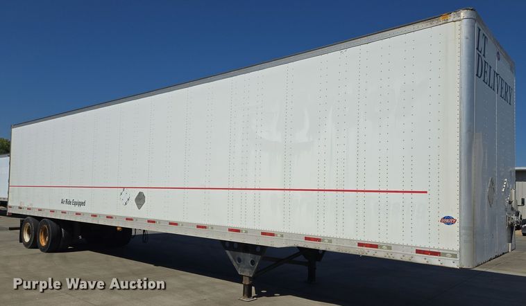 image for item EE8665 2008 Utility Trailer  dry van trailer