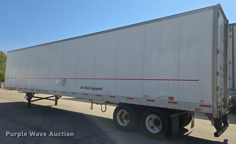 image for item EE8665 2008 Utility Trailer  dry van trailer