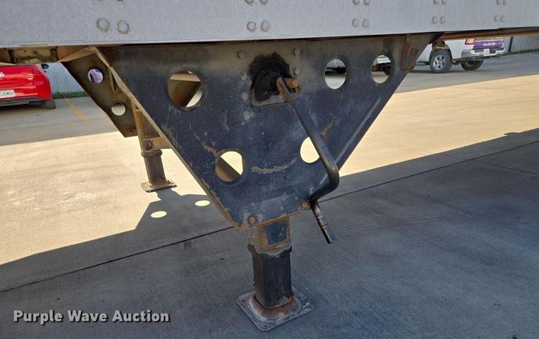 image for item EE8665 2008 Utility Trailer  dry van trailer