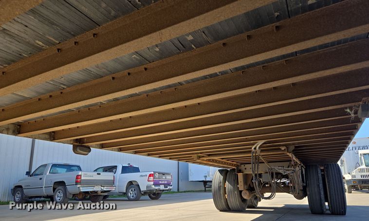 image for item EE8665 2008 Utility Trailer  dry van trailer