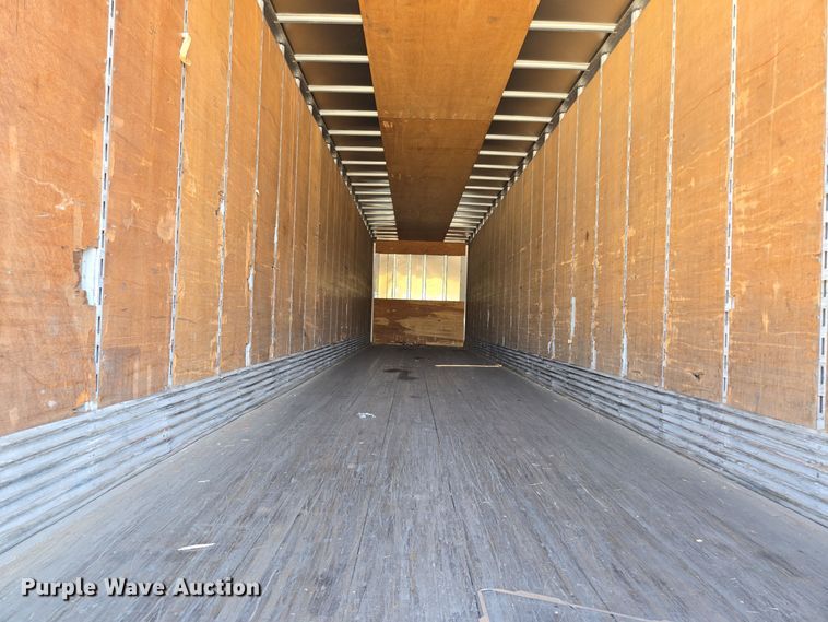 image for item EE8665 2008 Utility Trailer  dry van trailer