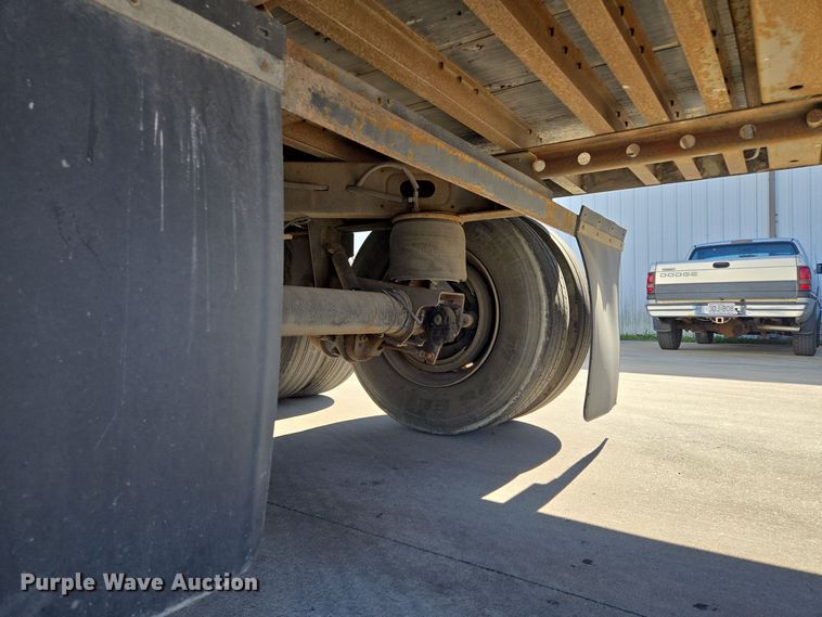 image for item EE8665 2008 Utility Trailer  dry van trailer