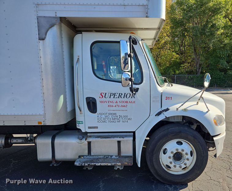 image for item EE8667 2012 Freightliner  Business Class M2 box truck