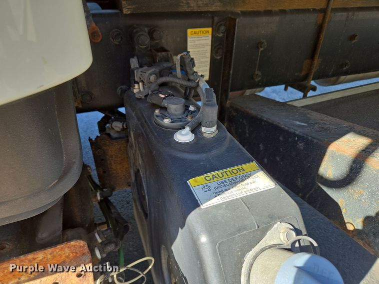 image for item EE8667 2012 Freightliner  Business Class M2 box truck