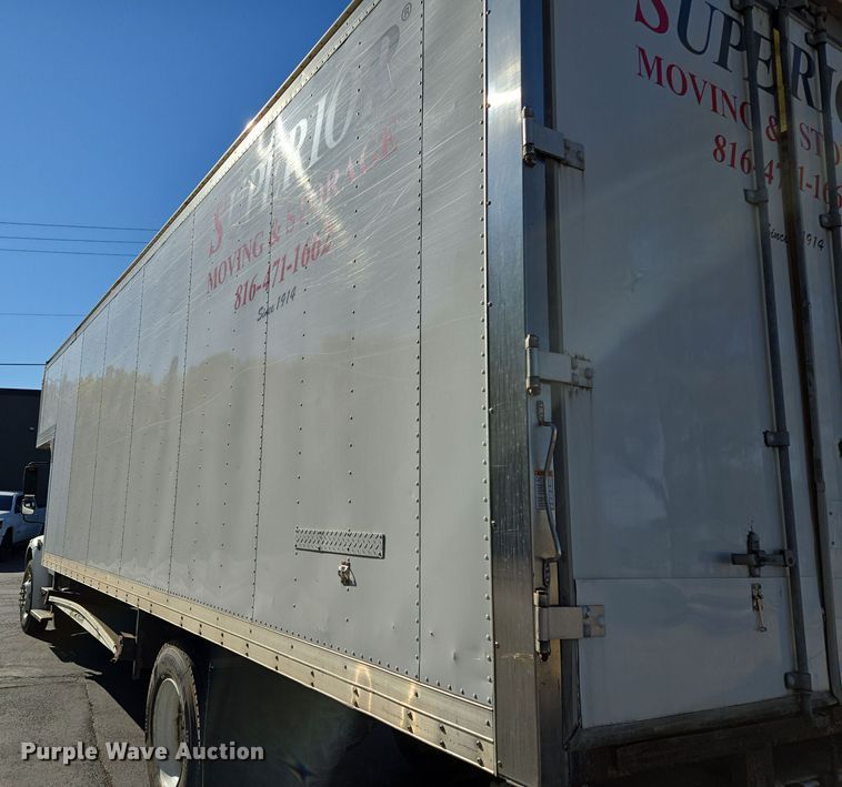 image for item EE8667 2012 Freightliner  Business Class M2 box truck