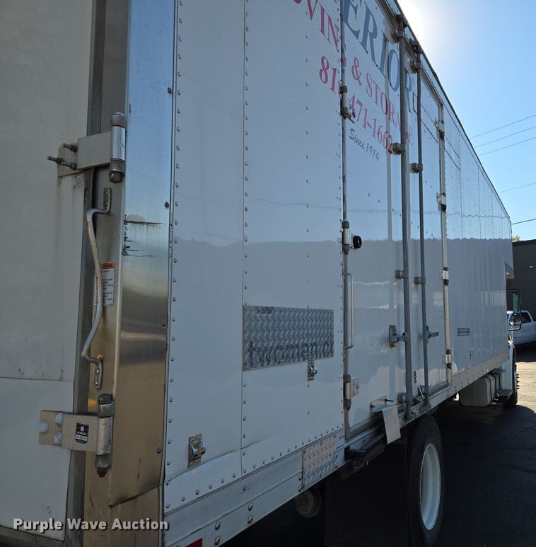 image for item EE8667 2012 Freightliner  Business Class M2 box truck