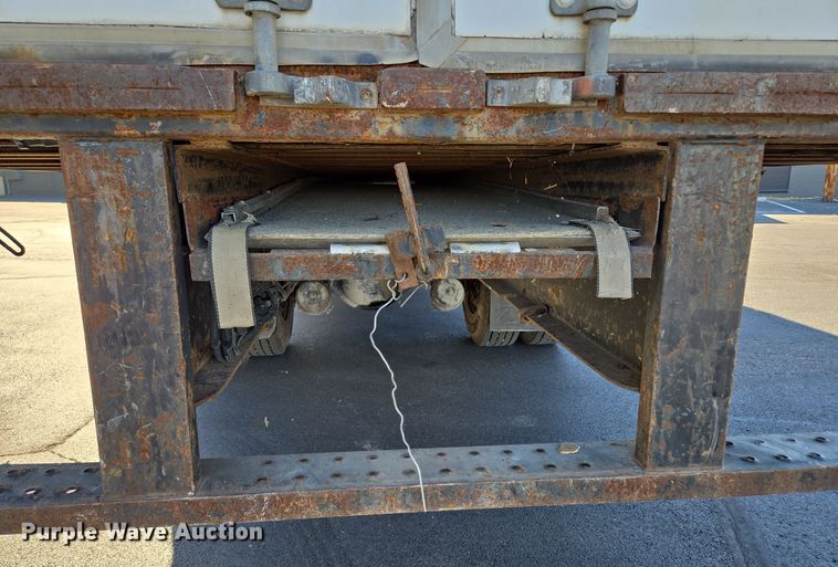 image for item EE8667 2012 Freightliner  Business Class M2 box truck