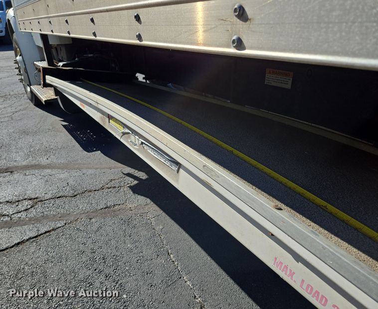 image for item EE8667 2012 Freightliner  Business Class M2 box truck