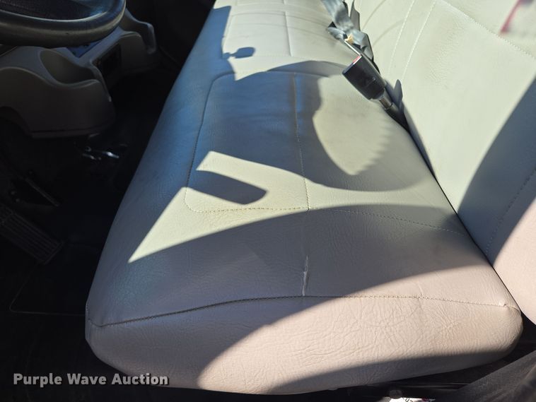 image for item EE8667 2012 Freightliner  Business Class M2 box truck