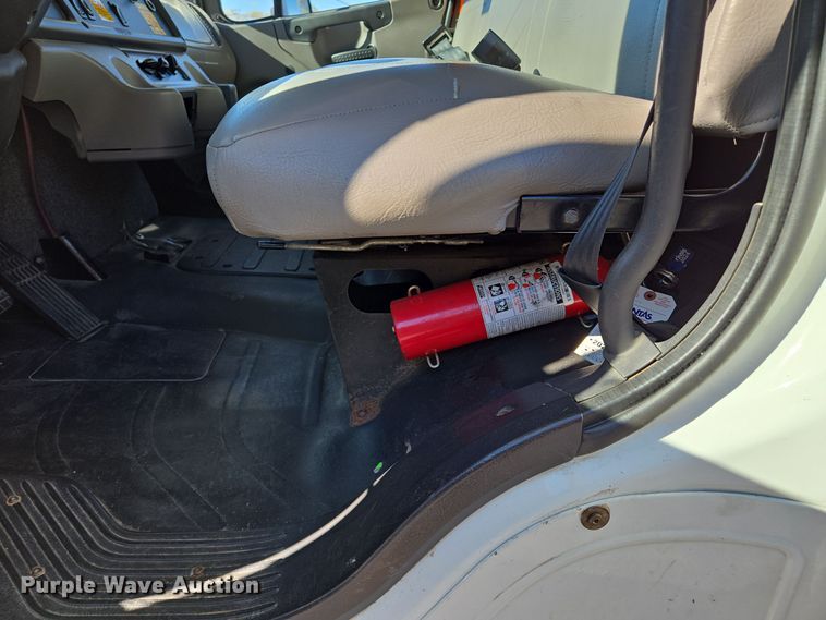 image for item EE8667 2012 Freightliner  Business Class M2 box truck