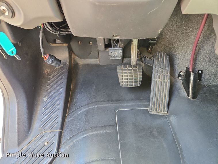 image for item EE8667 2012 Freightliner  Business Class M2 box truck