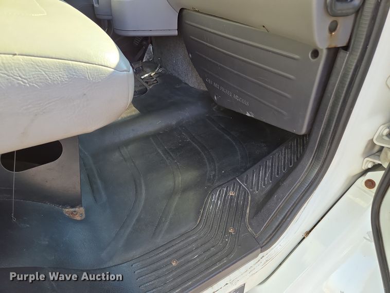 image for item EE8667 2012 Freightliner  Business Class M2 box truck