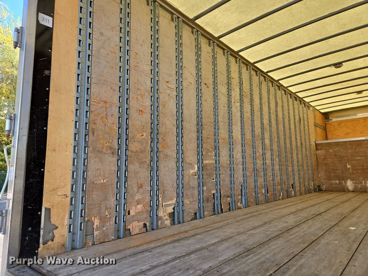 image for item EE8667 2012 Freightliner  Business Class M2 box truck