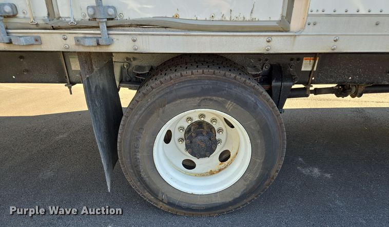 image for item EE8667 2012 Freightliner  Business Class M2 box truck