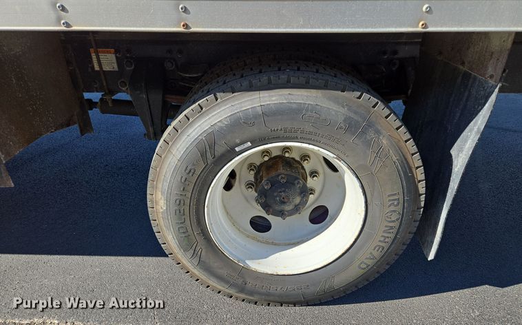 image for item EE8667 2012 Freightliner  Business Class M2 box truck