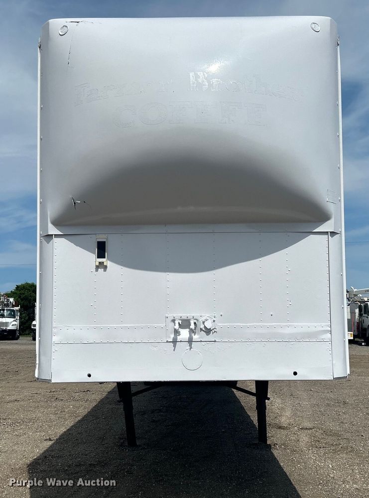 image for item EG0706 1986 Utility Trailer Mfg. Corp. VS2D dry van trailer