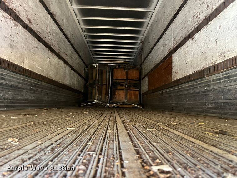 image for item EG0706 1986 Utility Trailer Mfg. Corp. VS2D dry van trailer