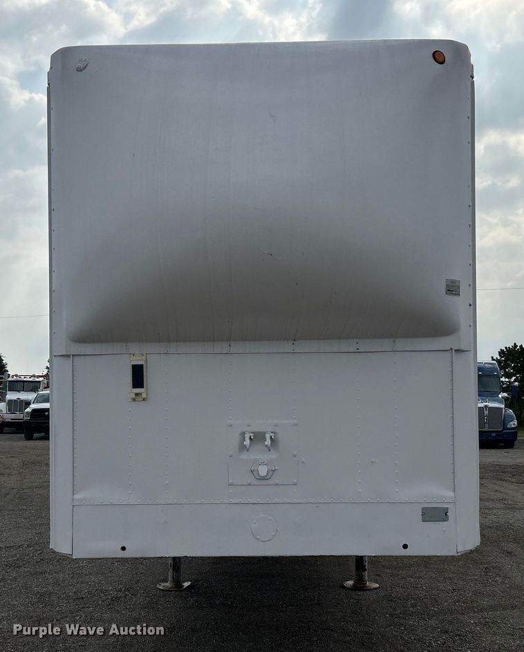 image for item EG0968 1984 Utility Trailer dry van trailer